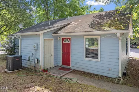 Exterior - 2 Capri Ter, Durham, NC 27703 photo 3 of 7