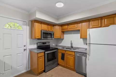 Kitchen - 2 Capri Ter, Durham, NC 27703 photo 1 of 2