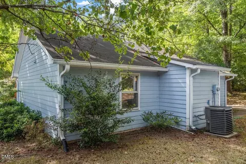 Exterior - 2 Capri Ter, Durham, NC 27703 photo 4 of 7