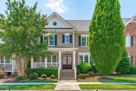 3013 Bear Oak Ln, Cary, NC 27519