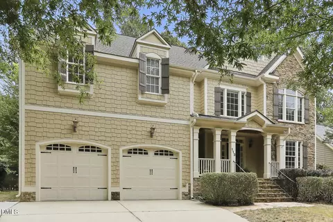 113 Grantwood Dr, Holly Springs, NC 27540