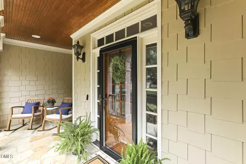 113 Grantwood Dr, Holly Springs, NC 27540