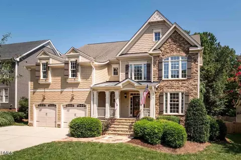 113 Grantwood Dr, Holly Springs, NC 27540