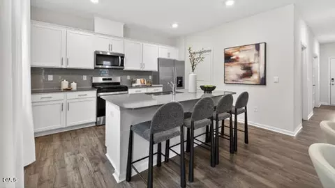 Kitchen - 913 Comice Pear Way, Willow Spring, NC 27592 photo 2 of 2