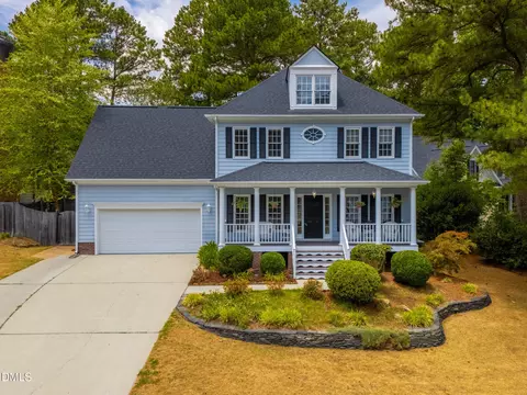 407 Maple Creek Ct, Apex, NC 27502