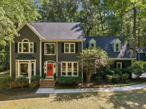 3201 Fox Terrace Dr, Apex, NC 27502