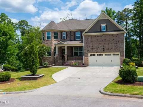 1732 Pantego Trl, Cary, NC 27519