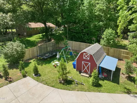 132 Baldwin Dr, Durham, NC 27712 photo 12