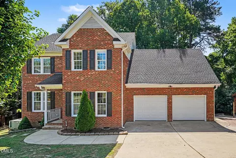 903 Baileymoor Ct, Fuquay Varina, NC 27526