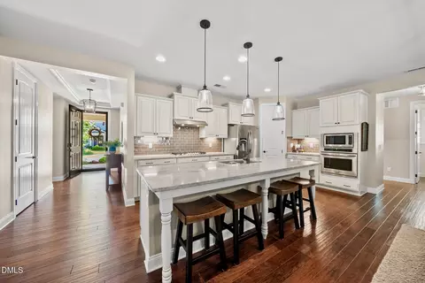1016 Cuthbert Ln, Durham, NC 27703 photo 4