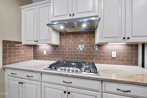 1016 Cuthbert Ln, Durham, NC 27703 photo 8