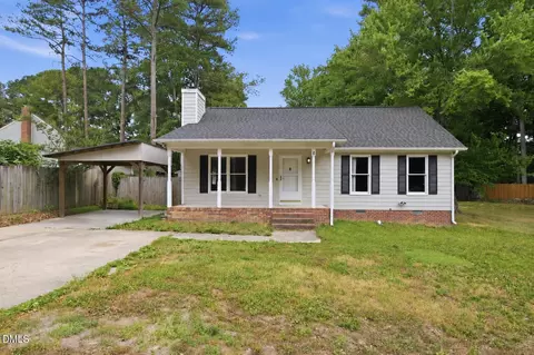 6105 River Landings Dr, Raleigh, NC 27604