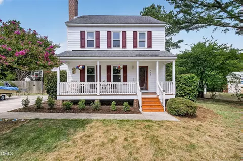 920 Fairlong Rd, Wake Forest, NC 27587