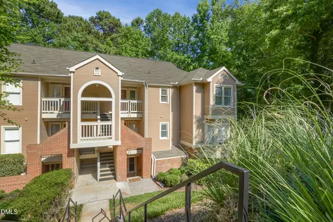 101 D Marbury Ct # -2, Cary, NC 27513