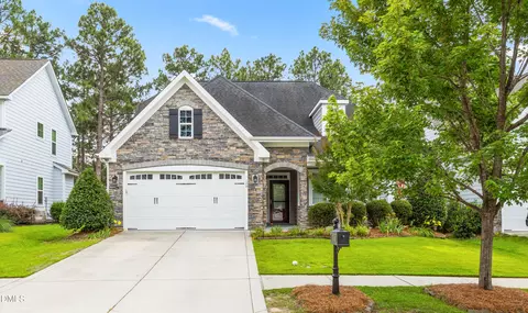 124 Warren Lake Rd, Aberdeen, NC 28315