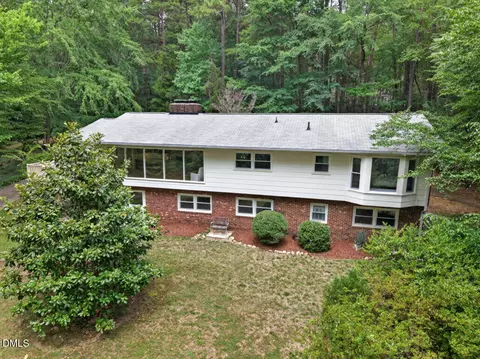 703 Caswell Rd, Chapel Hill, NC 27514