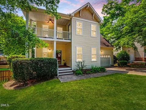 3317 Neuse Crossing Dr, Raleigh, NC 27616