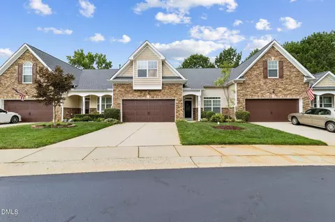 253 Meadow Beauty Dr #87, Apex, NC 27539