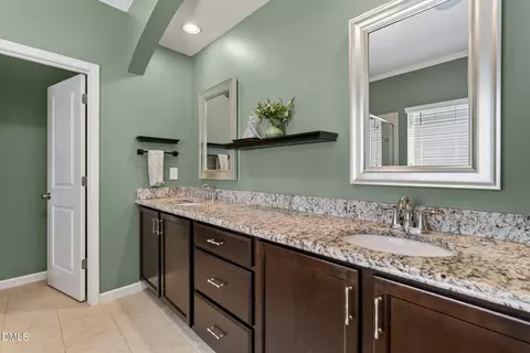 Bath - 2052 October Dr, Durham, NC 27703 photo 3 of 6