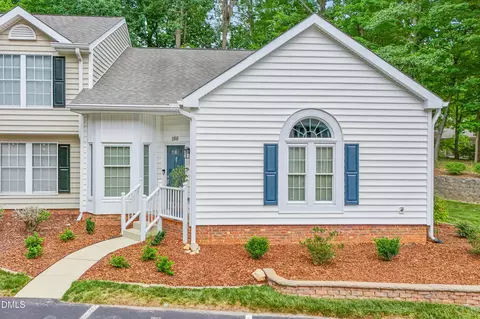 100 Riverwalk Cir, Cary, NC 27511