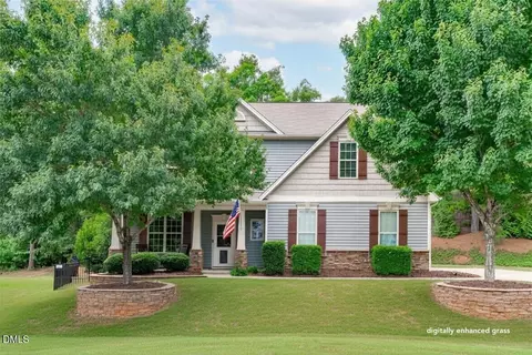 6432 Cardinaux Ln, Holly Springs, NC 27540