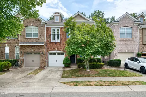 103 Longchamp Ln, Cary, NC 27519