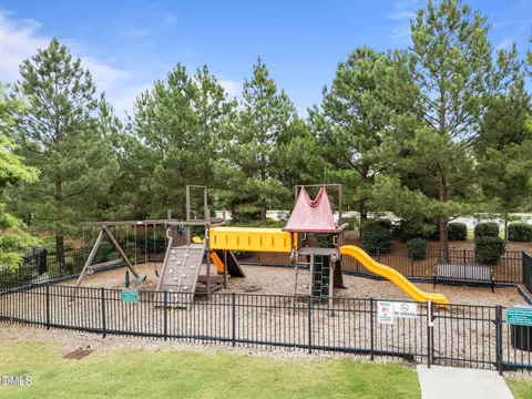 4962 Highcroft Dr, Cary, NC 27519 photo 50
