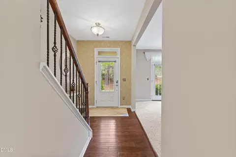 4962 Highcroft Dr, Cary, NC 27519 photo 9
