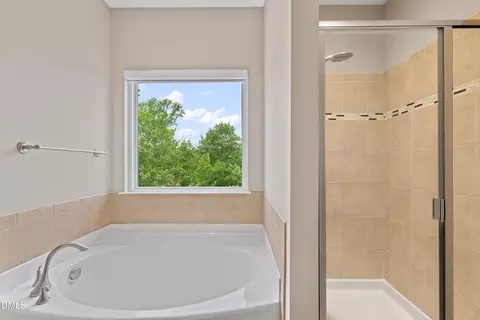 4962 Highcroft Dr, Cary, NC 27519 photo 35