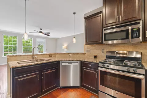 4962 Highcroft Dr, Cary, NC 27519 photo 23