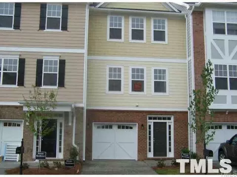 108 Linden Park Ln, Cary, NC 27519