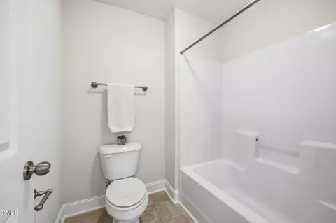 Bath - 52 Grey Hawk Dr, Garner, NC 27529 photo 4 of 4