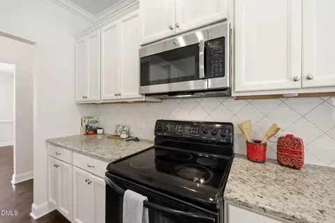 Kitchen - 52 Grey Hawk Dr, Garner, NC 27529 photo 2 of 3