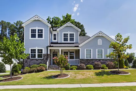 1300 Commons Ford Pl, Apex, NC 27539