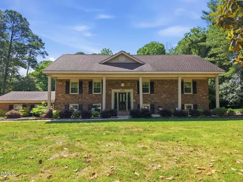 4204 Laurel Hills Rd, Raleigh, NC 27612