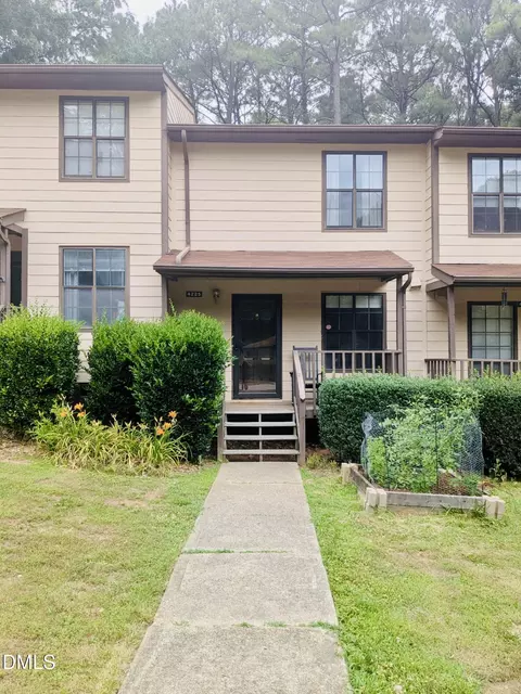 4225 The Oaks Dr, Raleigh, NC 27606