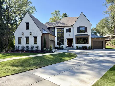 1504 Strothmore Ct, Raleigh, NC 27615