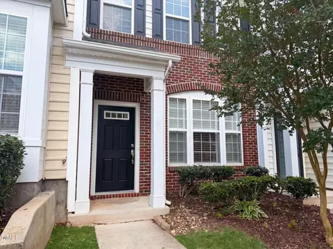 7839 Spungold St, Raleigh, NC 27617