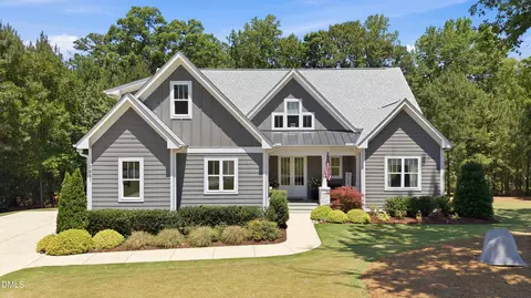 3981 Hope Valley Dr, Wake Forest, NC 27587