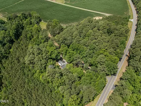 6319 Carbonton Rd, Sanford, NC 27330