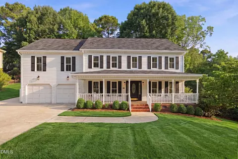 815 Northwoods Dr, Cary, NC 27513