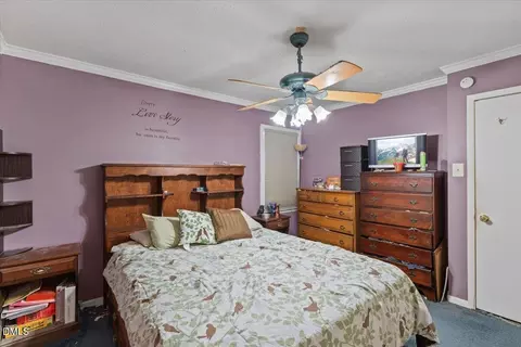 Bedroom - 158 Mitchner Dr, Smithfield, NC 27577 photo 3 of 5