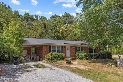 158 Mitchner Dr, Smithfield, NC 27577 photo 2