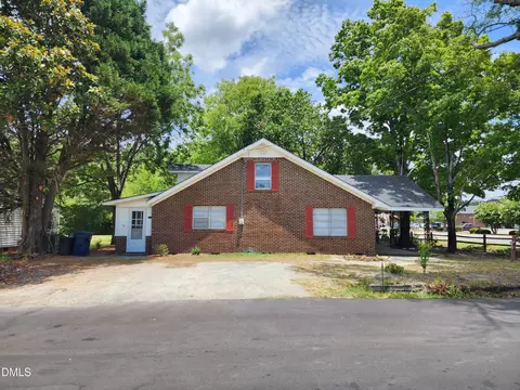 1622 S Brightleaf Blvd, Smithfield, NC 27577