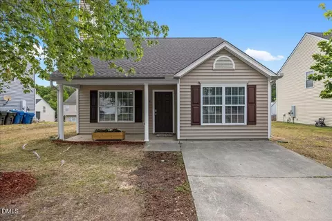 Exterior - 705 Big Twig Ln, Durham, NC 27703 photo 1 of 4