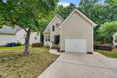 8626 Carileph Ct, Raleigh, NC 27615