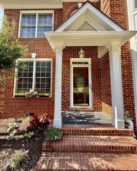 Exterior - 2 Waterview Ct, Durham, NC 27703 photo 4 of 11