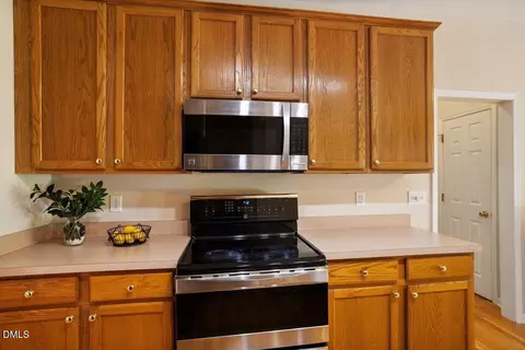 Kitchen - 2 Waterview Ct, Durham, NC 27703 photo 3 of 3