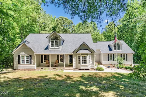 490 Huntsburg Dr, Louisburg, NC 27549