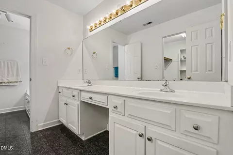 Bath - 101 Chillingham Rd, Garner, NC 27529 photo 3 of 5